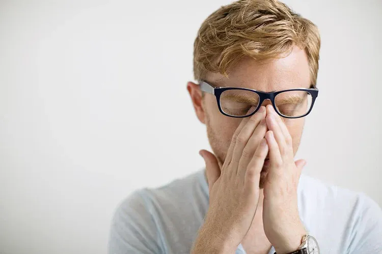 Causes, Symptoms and Remedies of Stuffy Nose